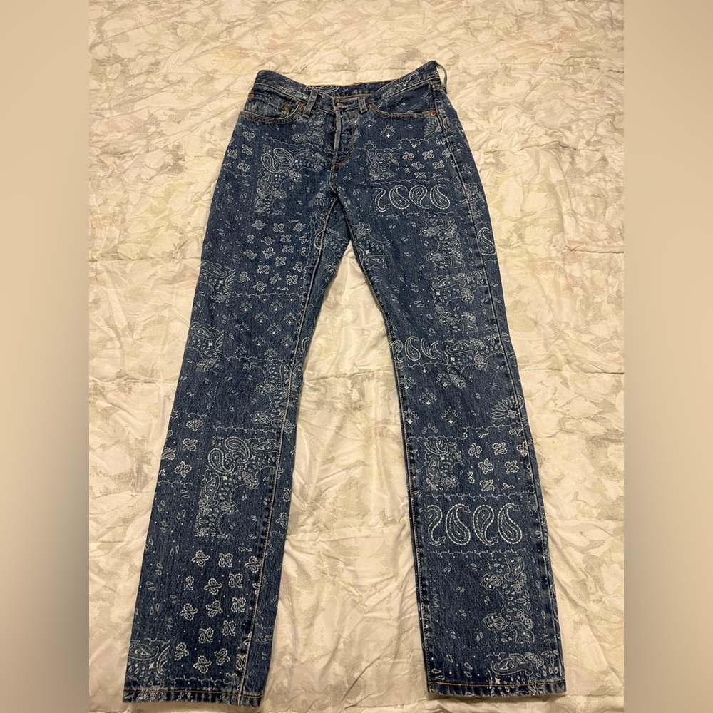 NEW WITHOUT TAGS Levi's Women's 501 Jeans Blue Patterned